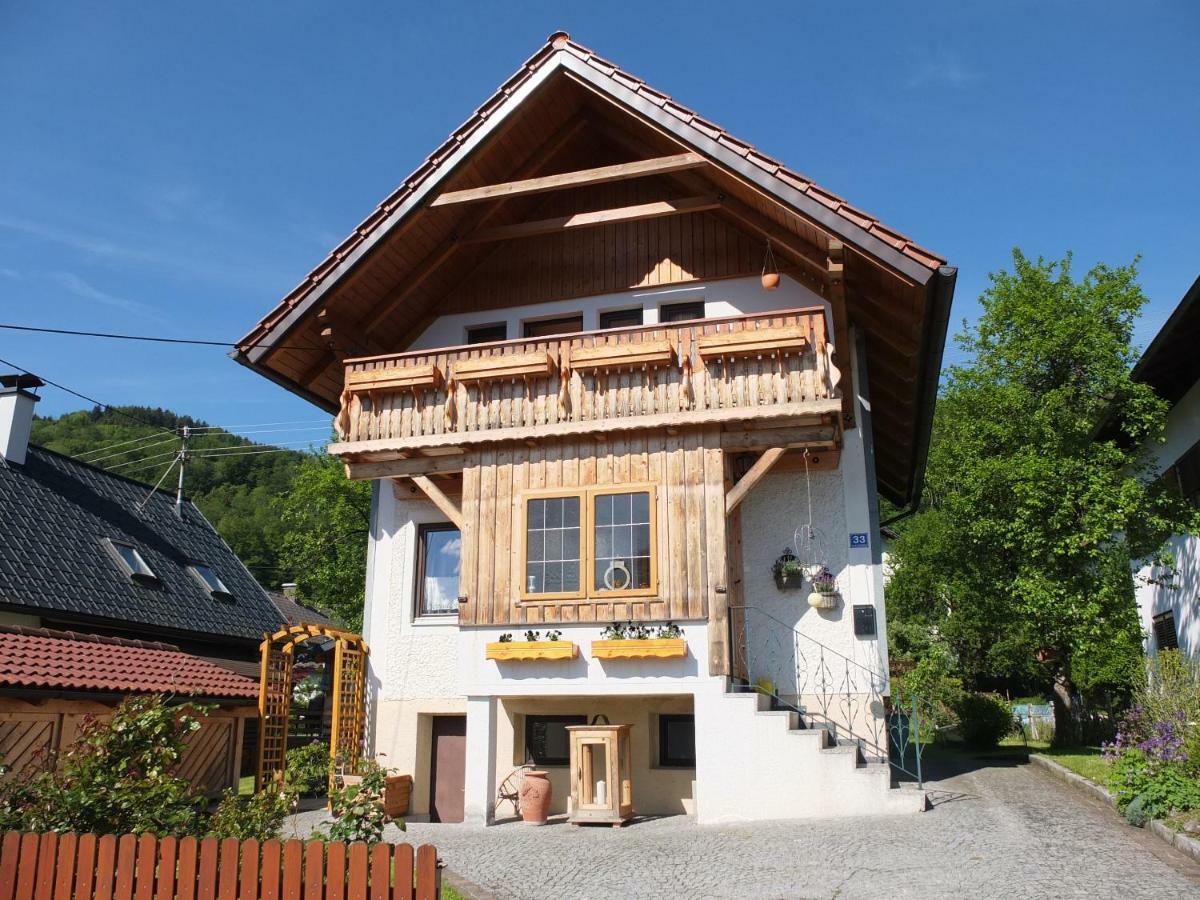 אלטמונסטר Ferienhaus In Der Schlipfing Mit Garten מראה חיצוני תמונה